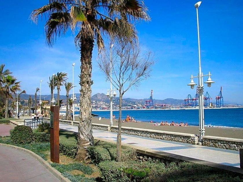 Heroe Apartamento Malaga Bagian luar foto